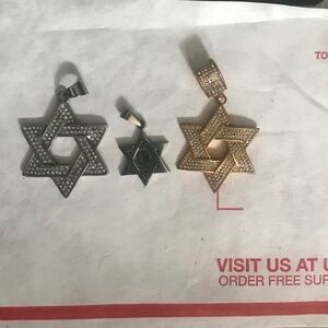 Men’s 3 Vintage Star of David black jack Diamond pendants